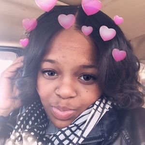 Meet your Posher, Sierra